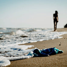 Load image into Gallery viewer, Butt Naked - 8oz Tin (New Scent)