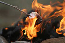 Load image into Gallery viewer, Campfire Marshmallow - 8 oz. Tin